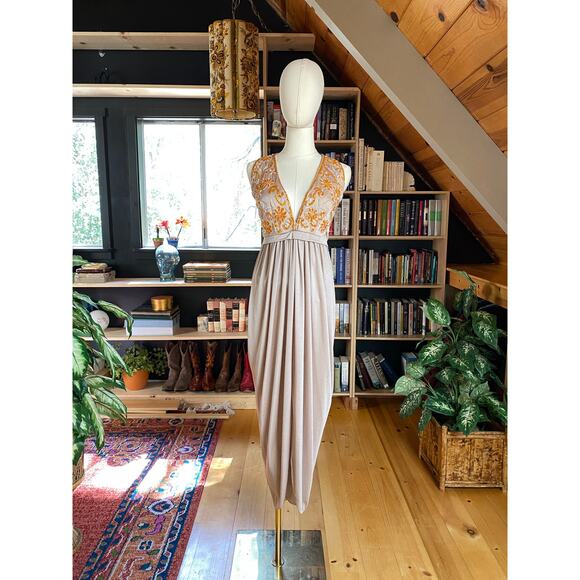 Vintage Gown - Picture 9 of 9